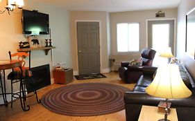 Gatlinburg Chateau Condo 210